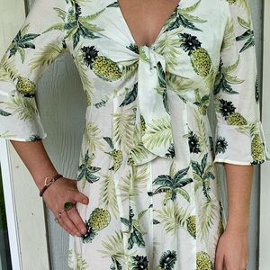 Pineapple Print Romper Short. Size M. Super cute!